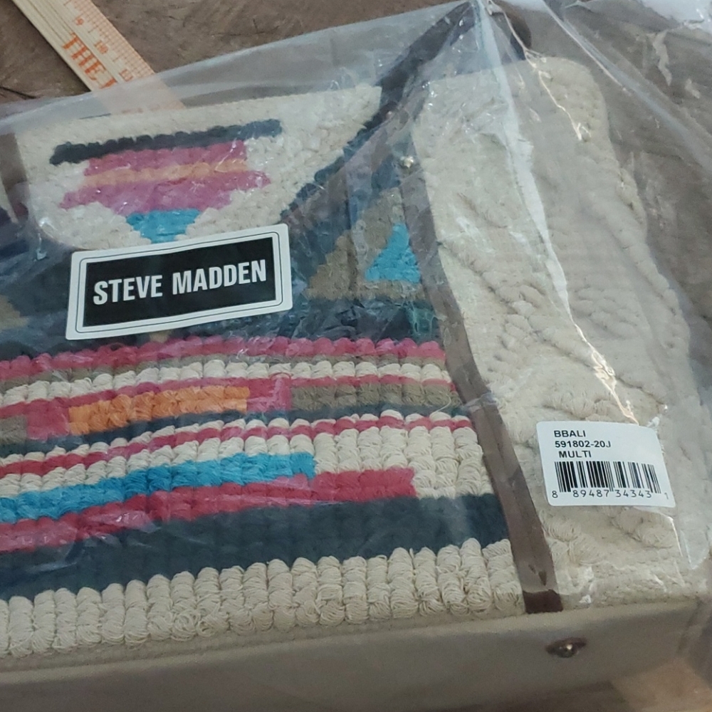 Steve Madden Beige/Multi Bali Tote - Picture 12 of 12